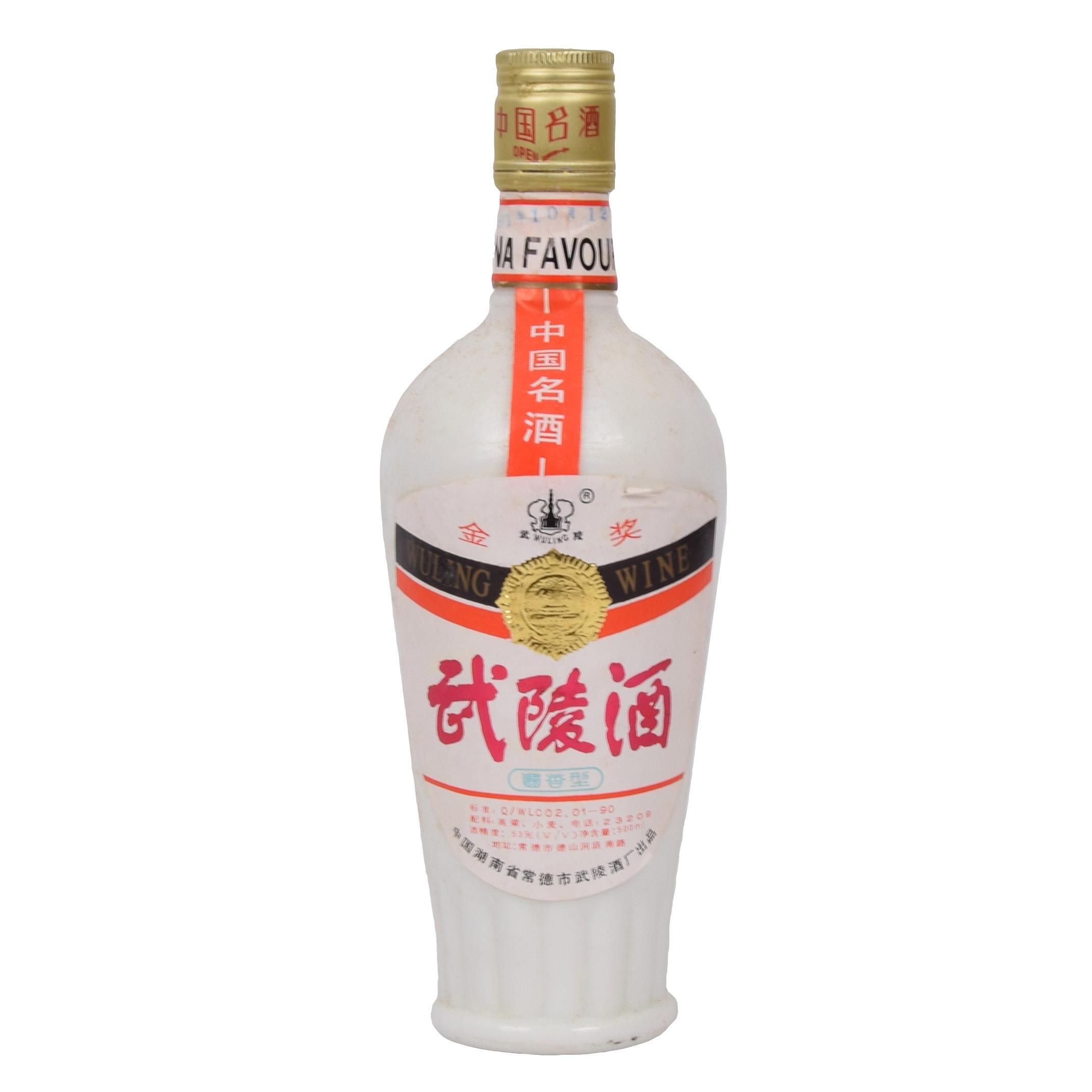 白鹤泉酒包装(这3款“光瓶酒”，不懂的人总错过，老酒鬼偷偷收藏，你喝过么？)